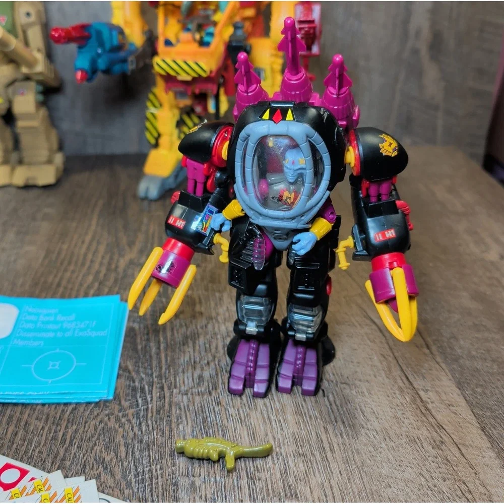 Exo-Squad Lot Playmates JT Marsh Alec Deleon Maggie Weston Captain Avery E Frame